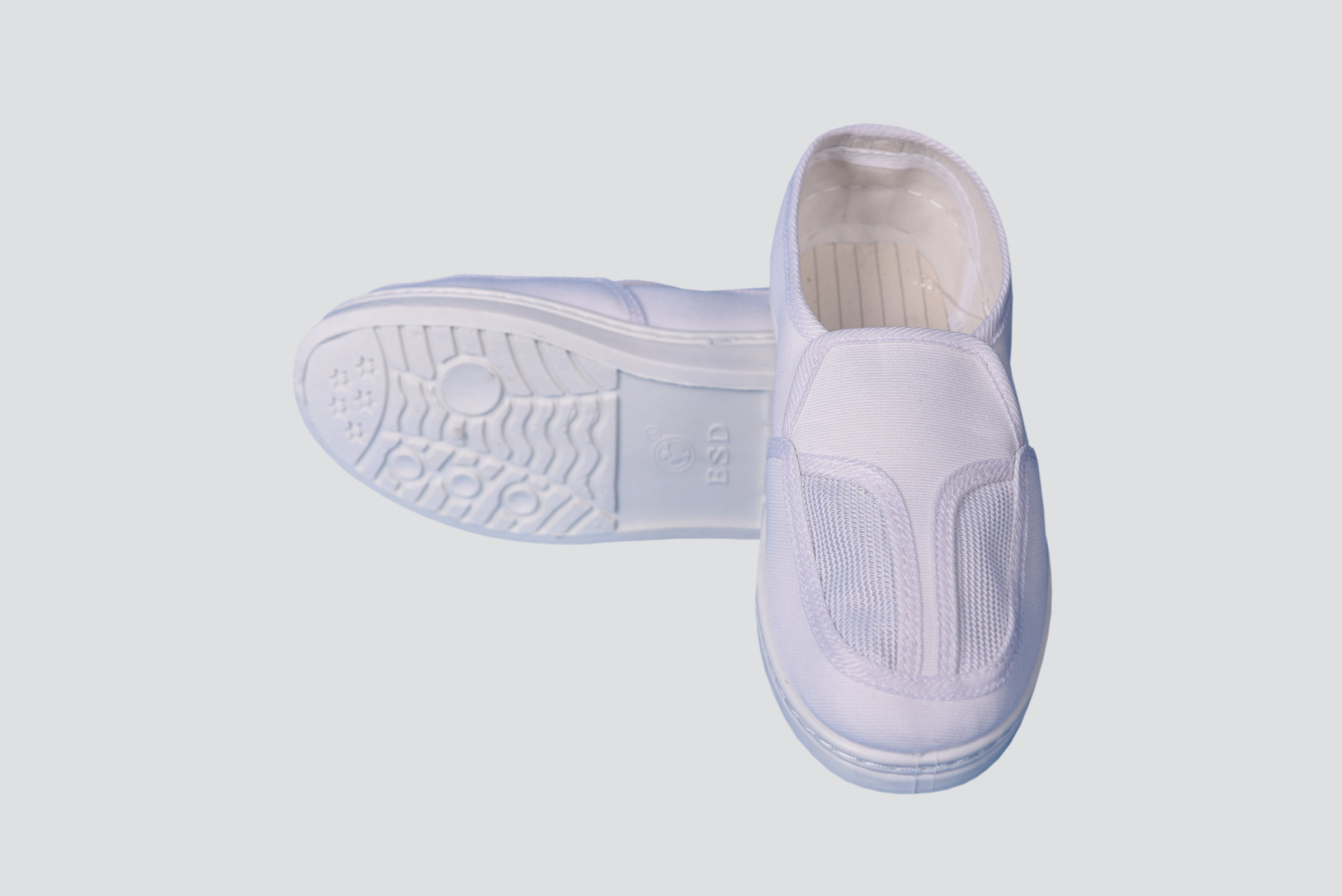 PVC白细帆布双孔鞋YY-B4010