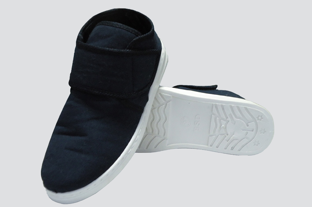 PVC藏青帆布加棉保暖鞋YY-B4017